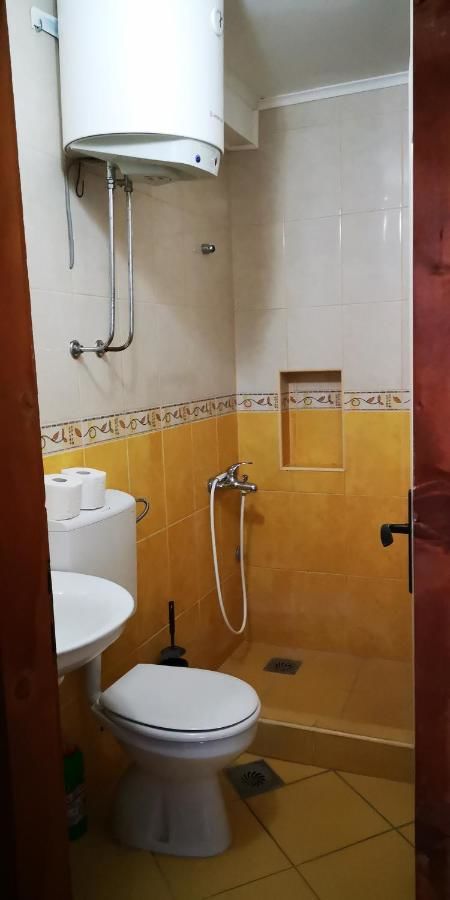 Апартаменты Apartments Volarić Сутоморе