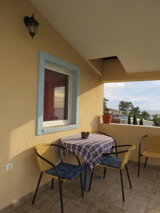 Апартаменты Apartments Volarić Сутоморе-35