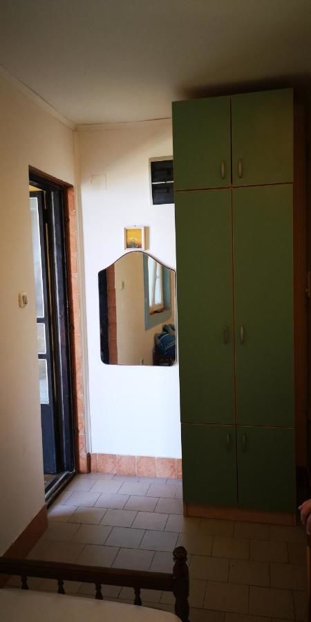 Апартаменты Apartments Volarić Сутоморе