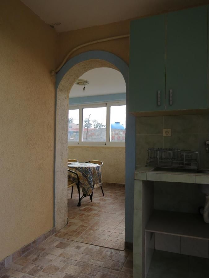 Апартаменты Apartments Volarić Сутоморе