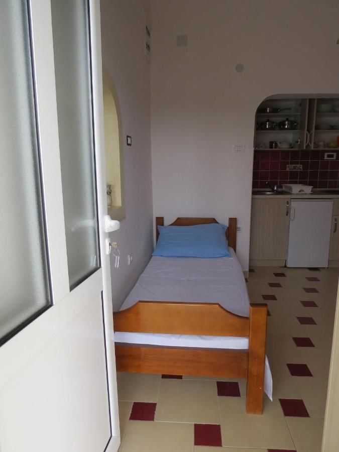 Апартаменты Apartments Volarić Сутоморе-46