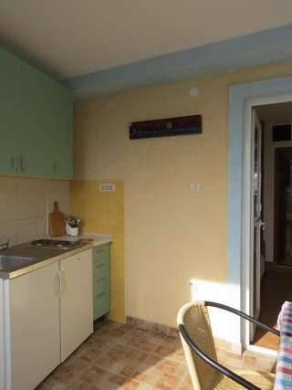 Апартаменты Apartments Volarić Сутоморе Апартаменты-студио-7