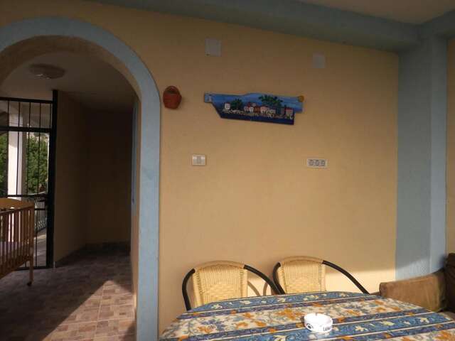 Апартаменты Apartments Volarić Сутоморе-14